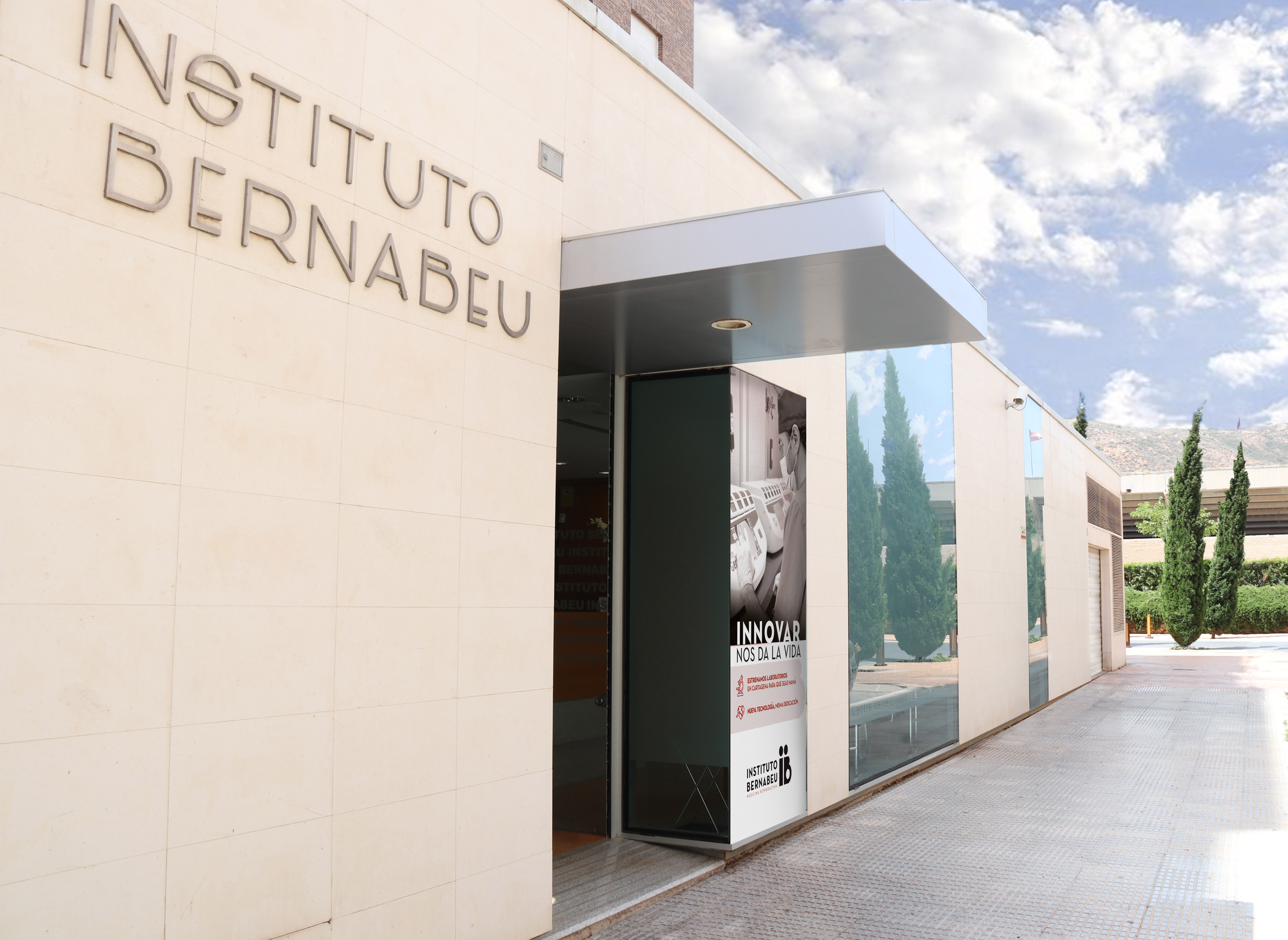 Instituto Bernabeu dota a su clínica de Cartagena de nueva tecnología de última generación 